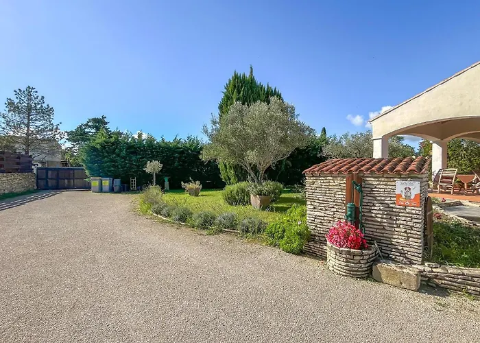 Awesome In With Outdoor Swimming Pool * Aramon